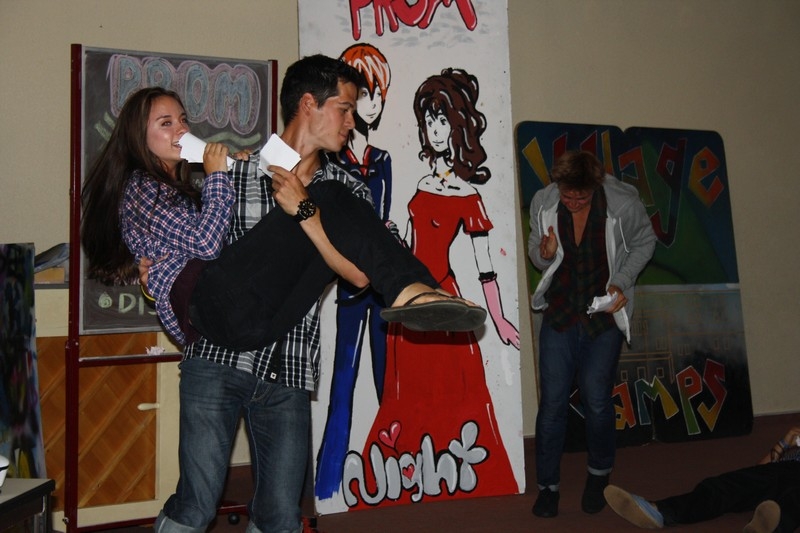 Village Camps International Summer Camp Leysin, Switzerland 2026-07-26 https://www.villagecamps.com/journals_admin/images/701-21-prom night (35).jpg